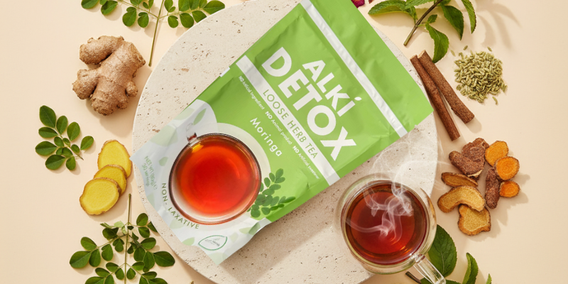 Zyzven Naturals Alki Detox with Moringa – Loose Leaf Herbal Tea (80g)
Alkalising • Metabolism Support • Daily Detox Ritual